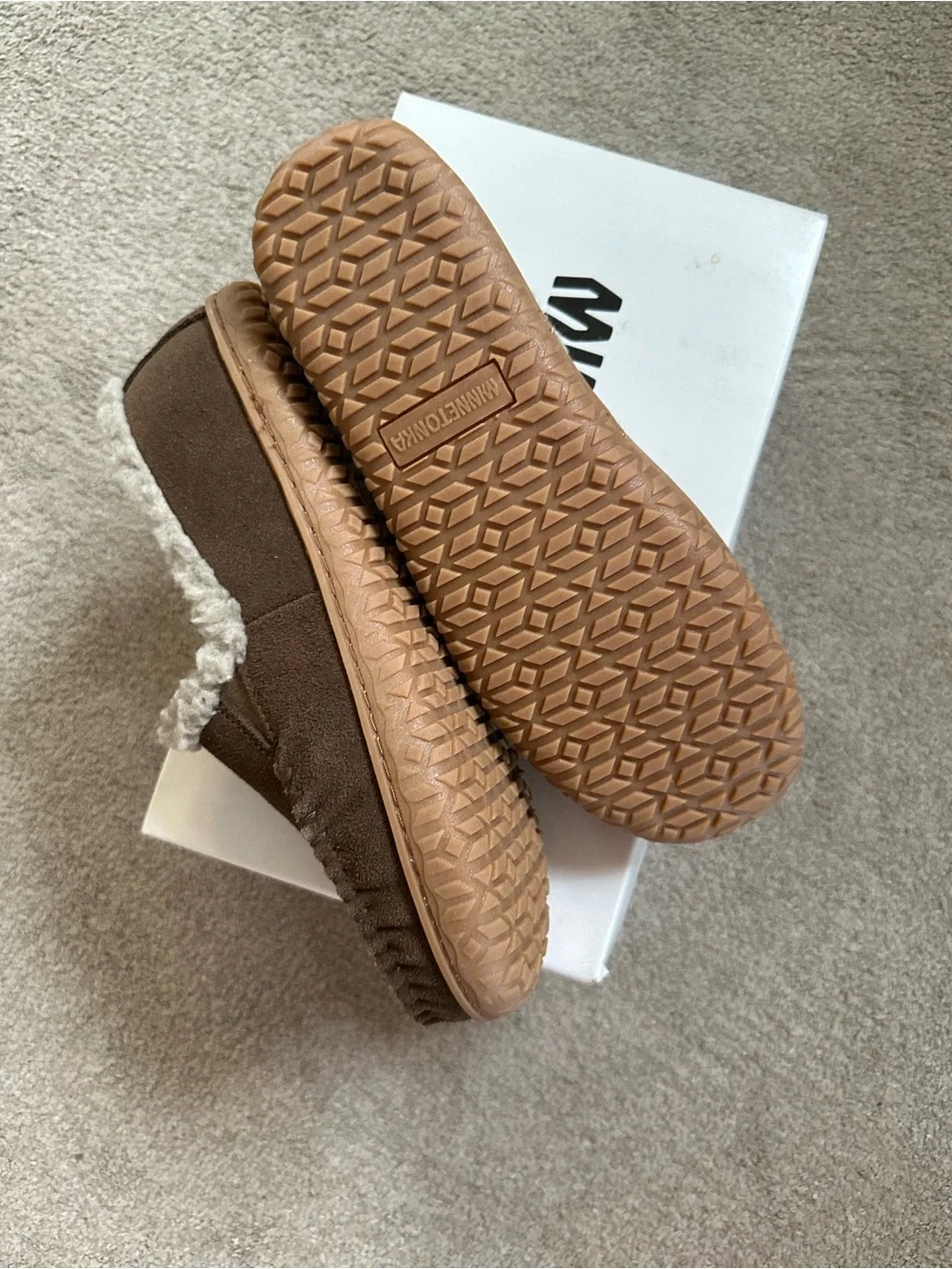 Minnetonka Slippers